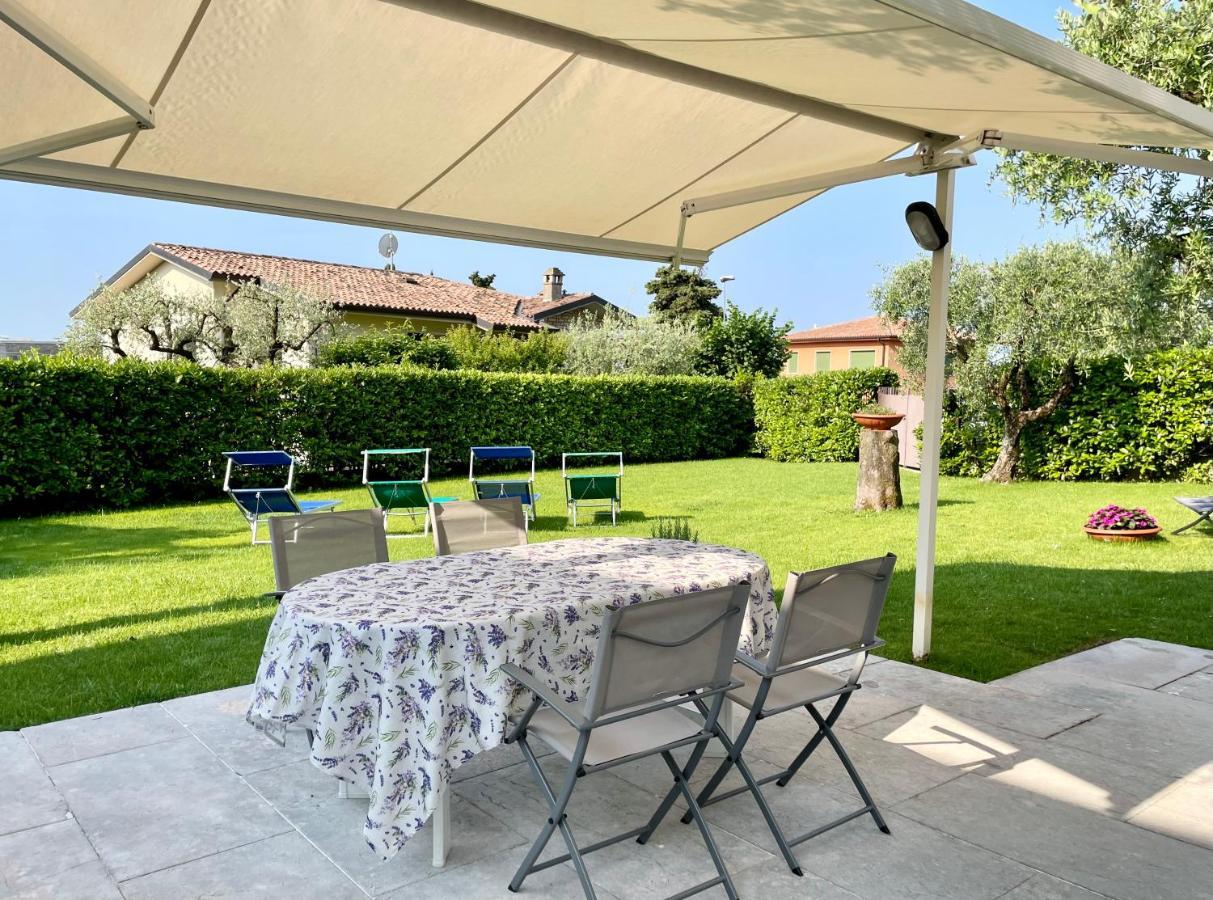 Guest Martilla Luxury & Garden Apartamento Garda (Verona)
